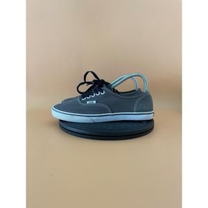 Womens Vans Old Skool Round Toe Canvas Sneakers Size 8.5 Gray White